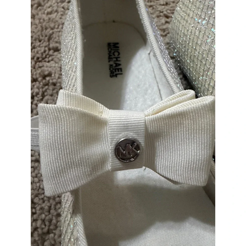 Michael Kors Kids Rover Day-888 White Shimmer Glitter Bow Ballet Flats Size 3